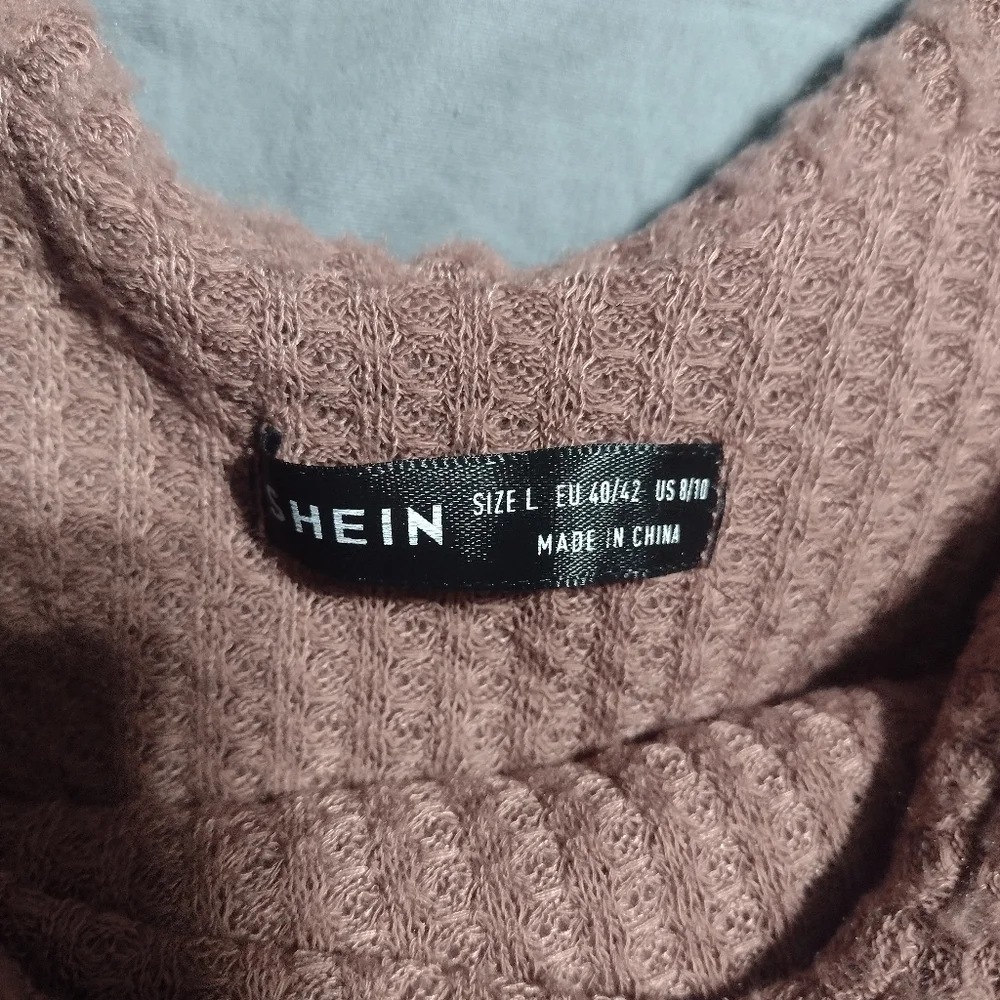Shein - Picture 2 of 2